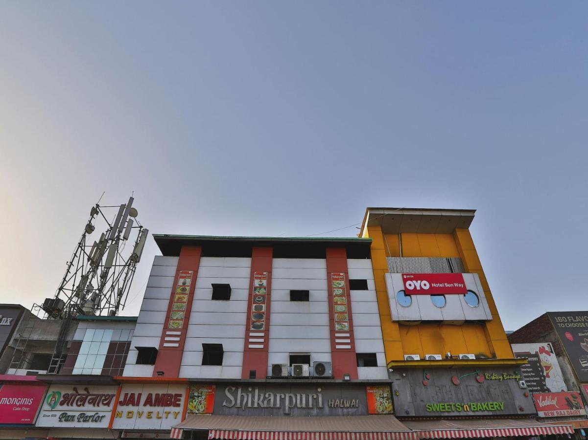 Hotel O Sunway Ahmedabad Buitenkant foto